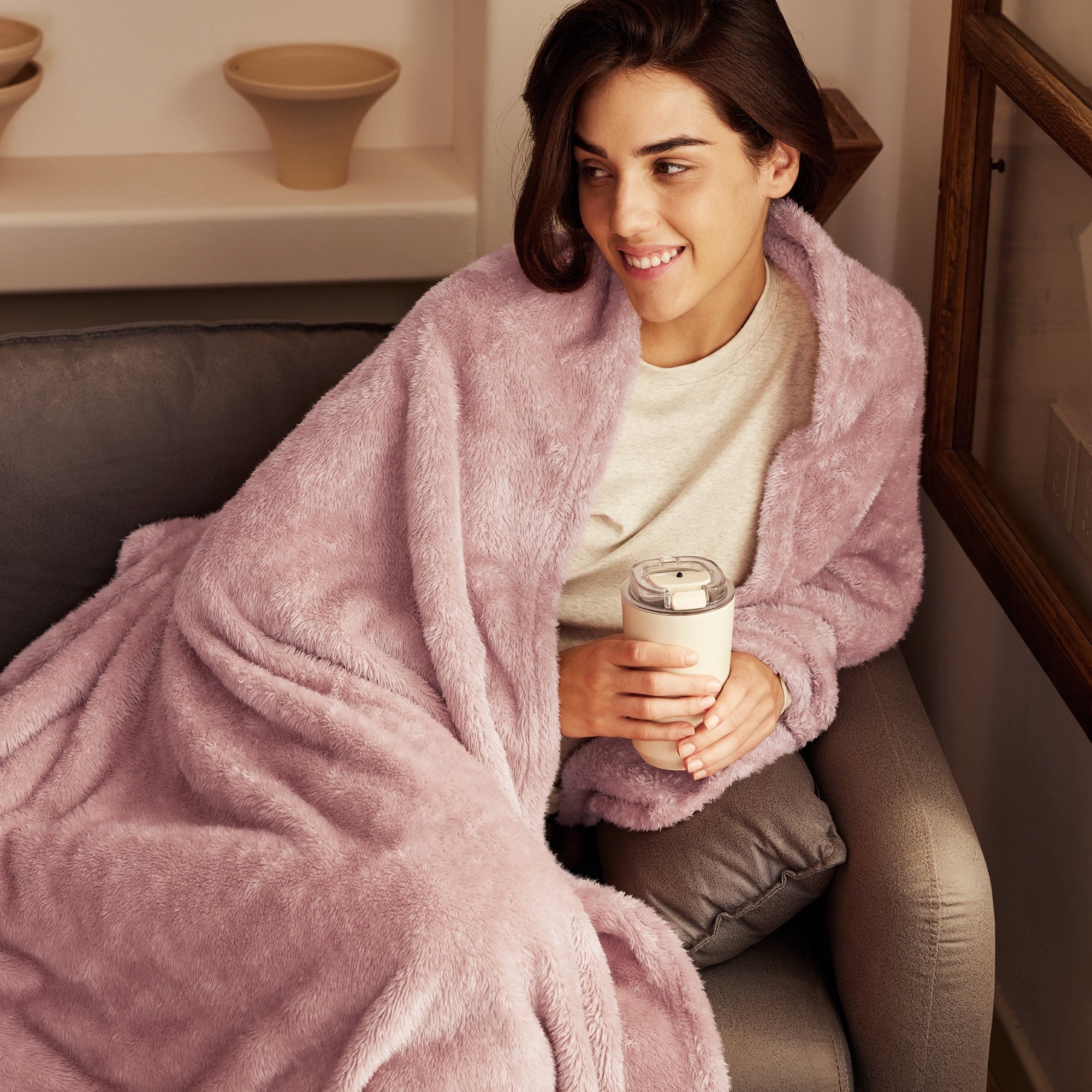 Decorative Knitted Plush Fuzzy Large Fleece Throw Blanket (50" x 70", Dusty Pink)- Soft, Warm and Lightweight - Luxury Knitted Decorative Throw Blanket with Fringes Detail